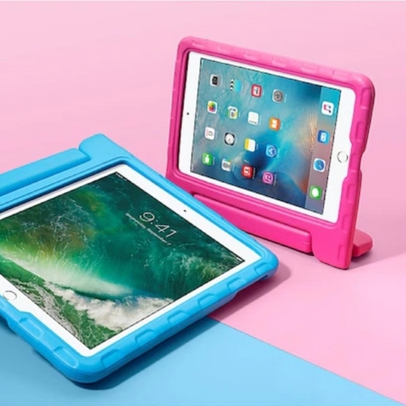 Little Buddy iPad 10.2 holder for Kids - Picture 3 of 3